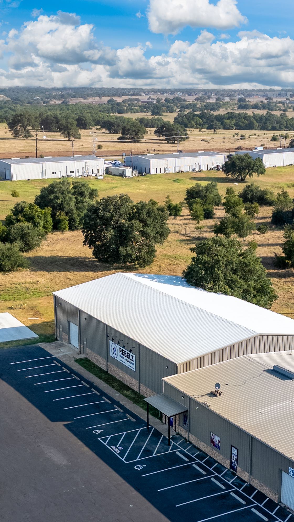 Rebelz Cheer & Tumbling gym building exterior, constructed by Freccia Construction