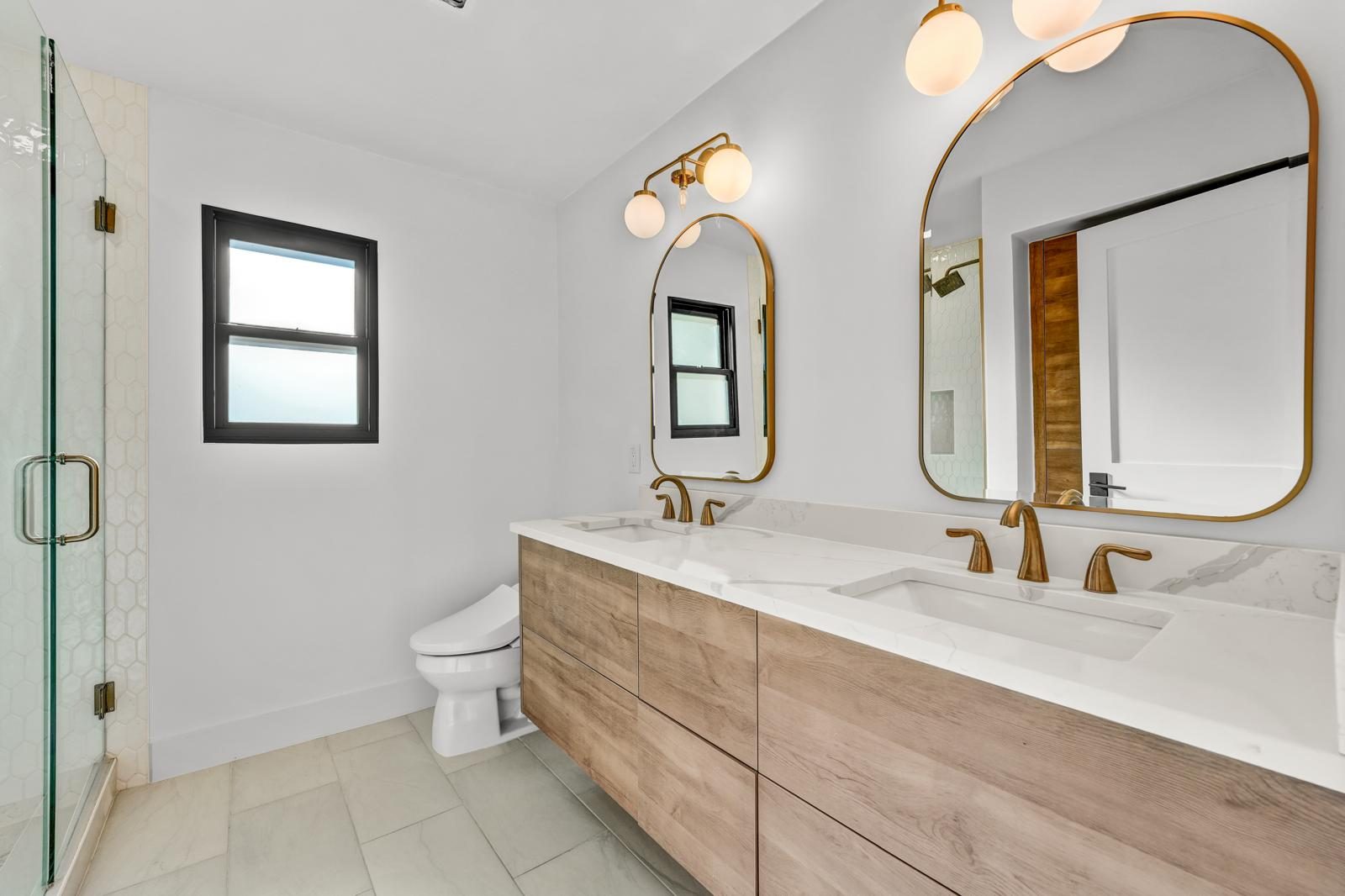 Mandeville finished primary bathroom with double vanity, Anderson Mill, NW Austin, TX