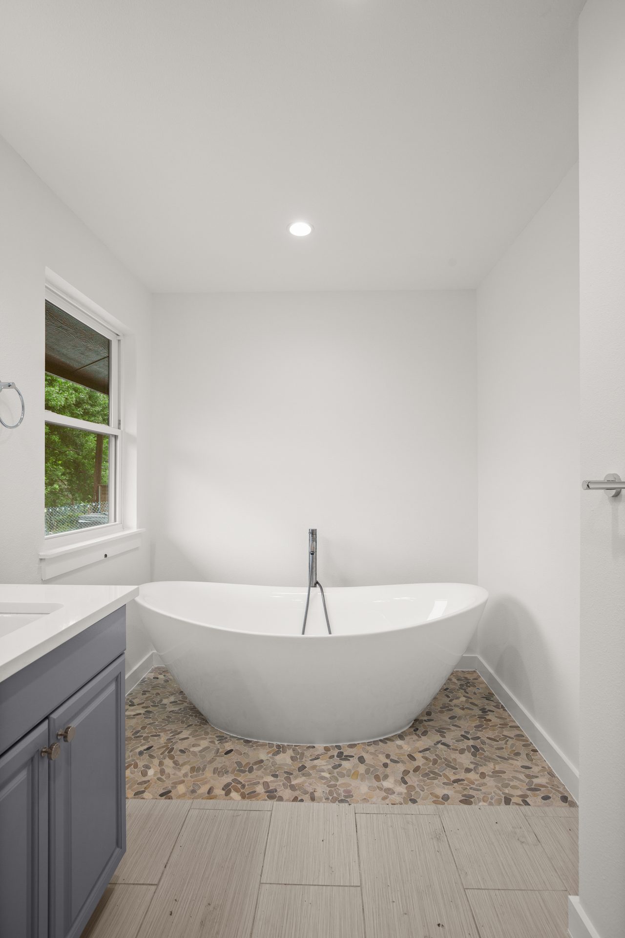 Marywood finished Full Home Renovation, University Hills, Austin, TX, photo 4